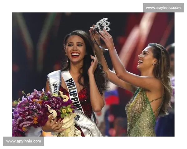 环球小姐冠军颜值引热议，辽宁网友：这反差太上头